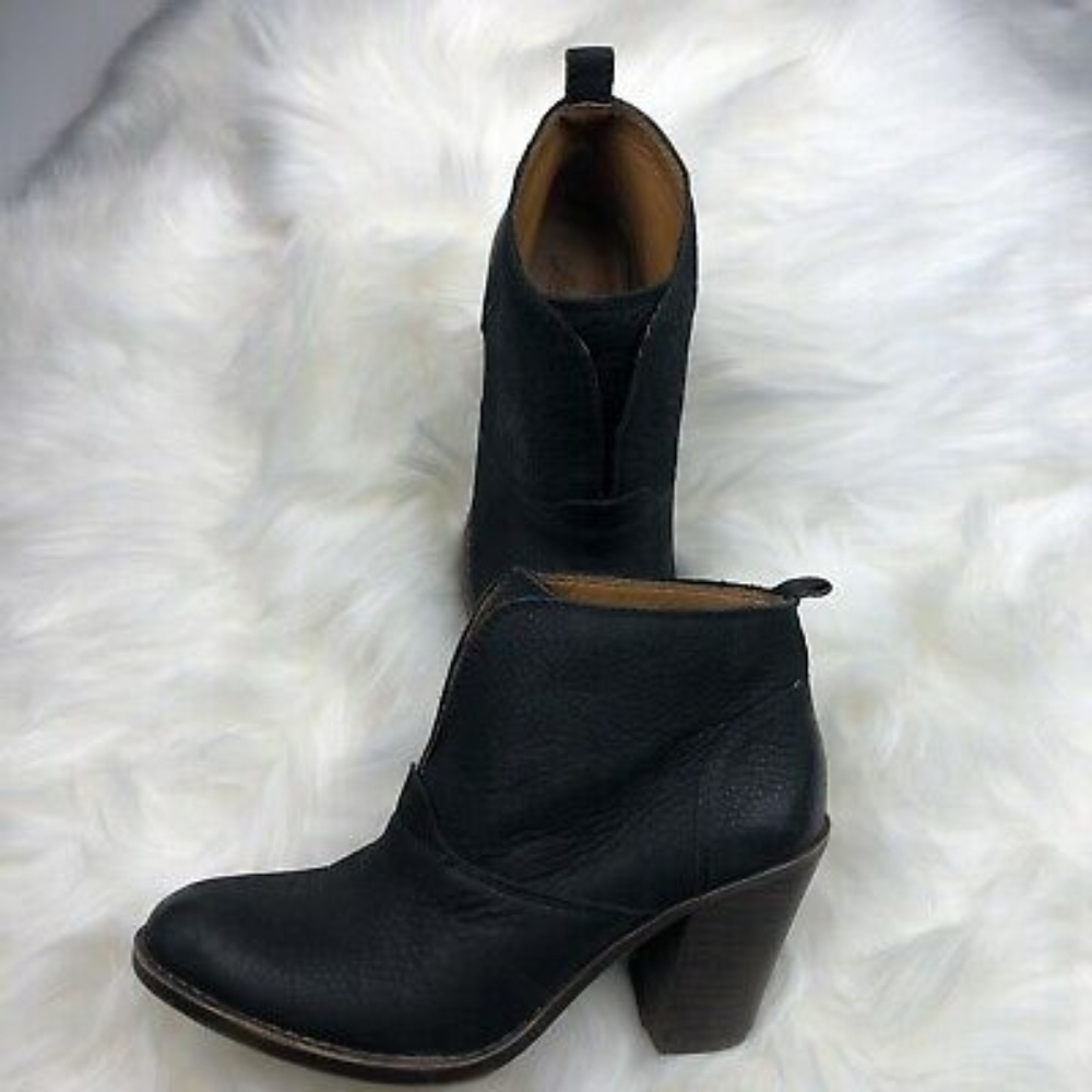 Lucky Brand Women's  Booties Size 6.5 M